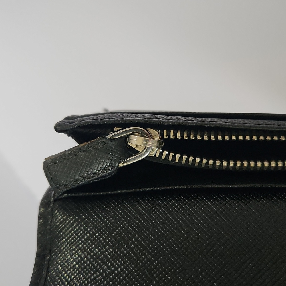 Prada Black Wallet - Picture 8 of 14